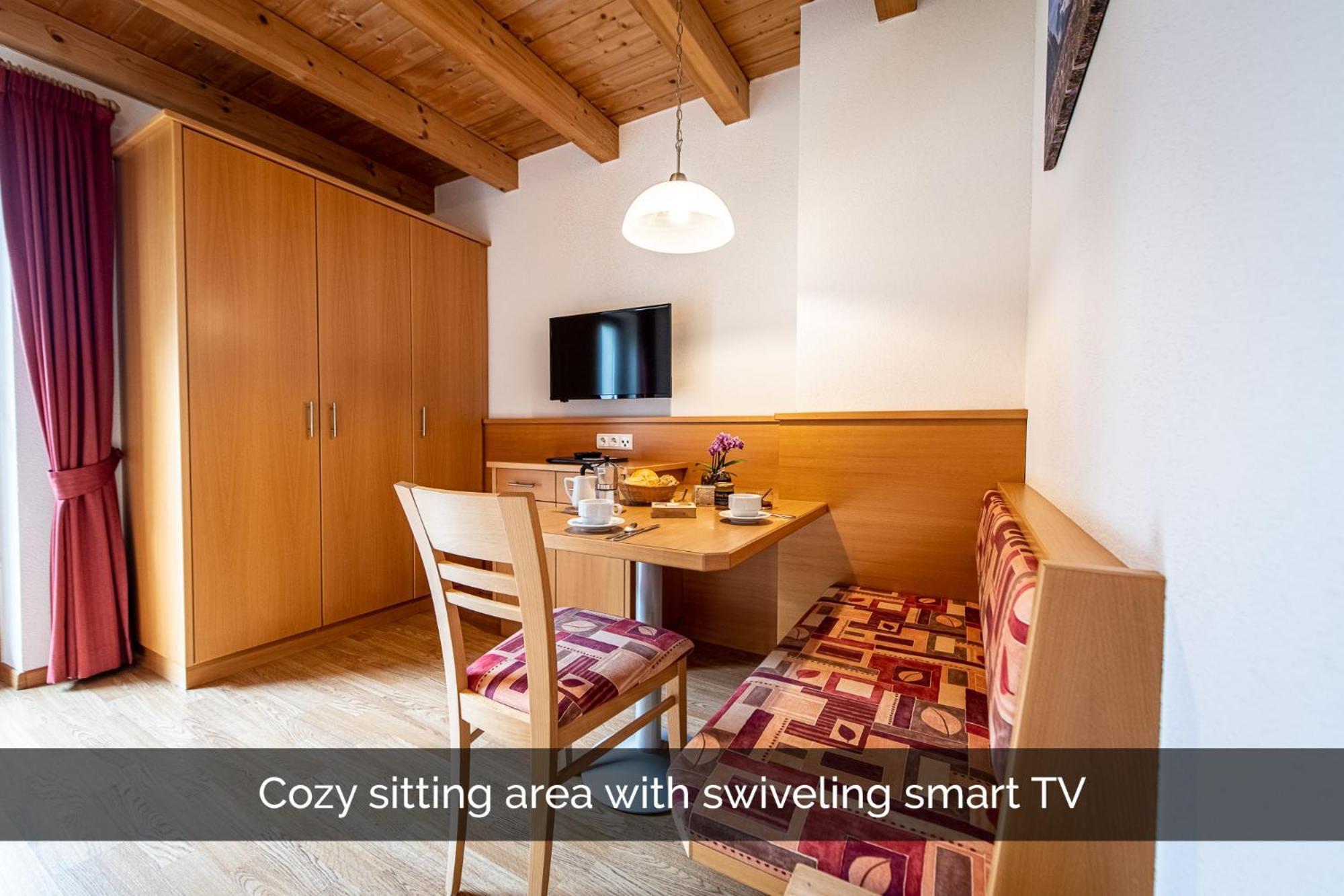 Apartments Nature Apis Landheim أنتيرسيلفا دي ميزو المظهر الخارجي الصورة